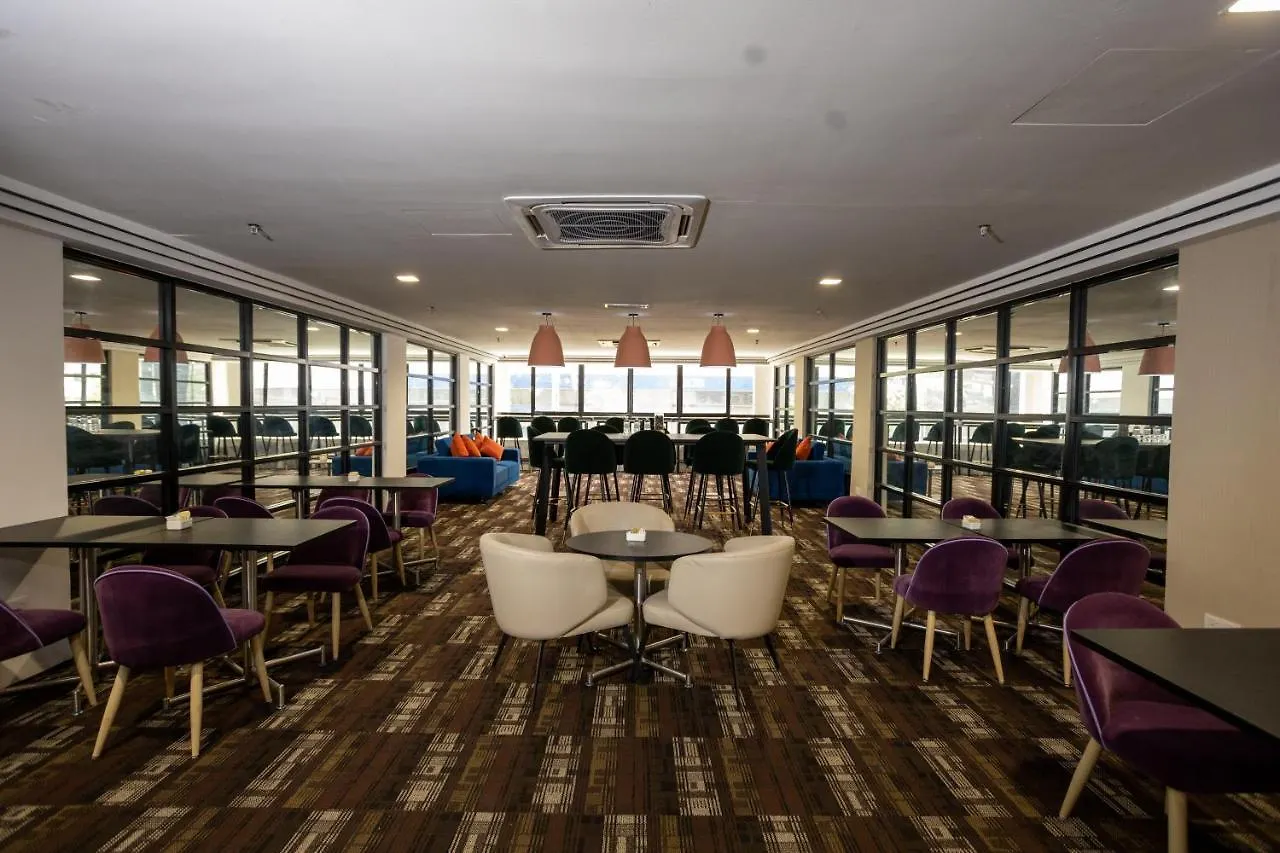 Citrus Hotel Johor Bahru By Compass Hospitality 4*,
